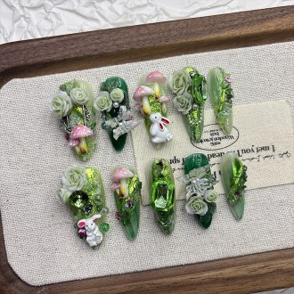 "The Wizard of Oz" Handmade Nail Art