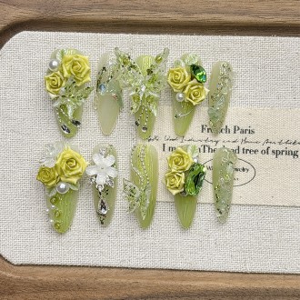 3D Butterfly Green Embossed Nail Art