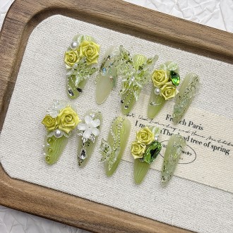 3D Butterfly Green Embossed Nail Art