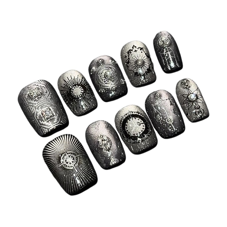 Punk Style Cat Eye Rhinestone Nail Art