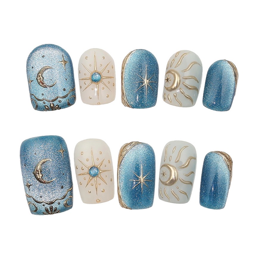 Blue Cat-Eye Starry Night Nail Art