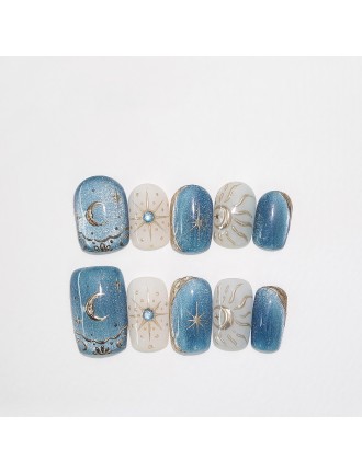 Blue Cat-Eye Starry Night Nail Art