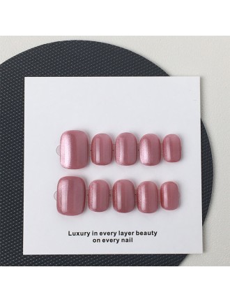 Pink Cat-Eye Nail Art